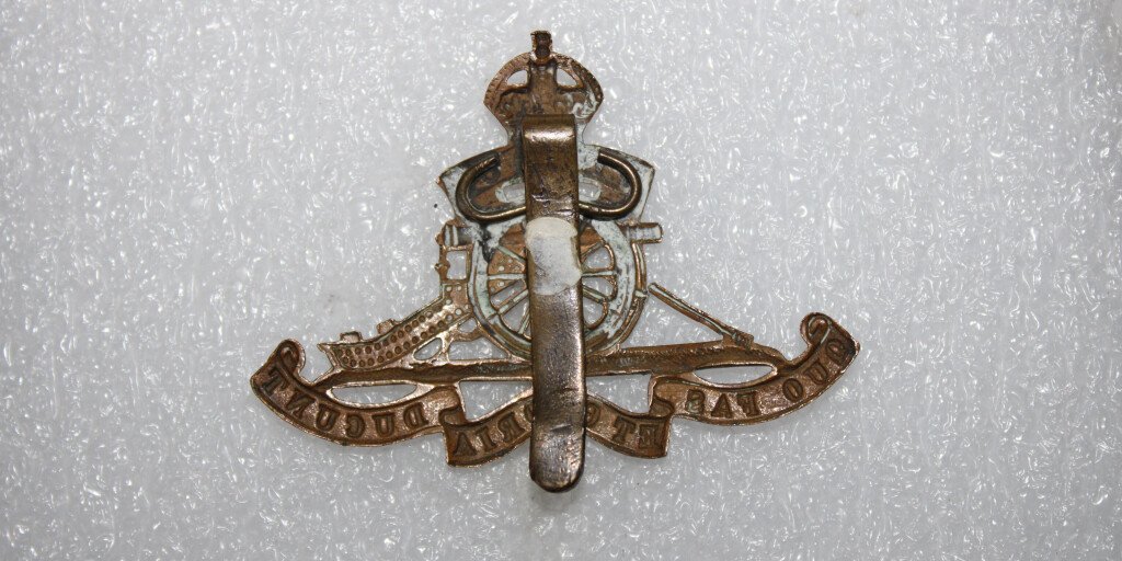 Cap badge RA | Chris Militaria