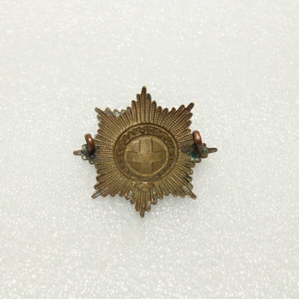 Cap badge Coldstream Guards