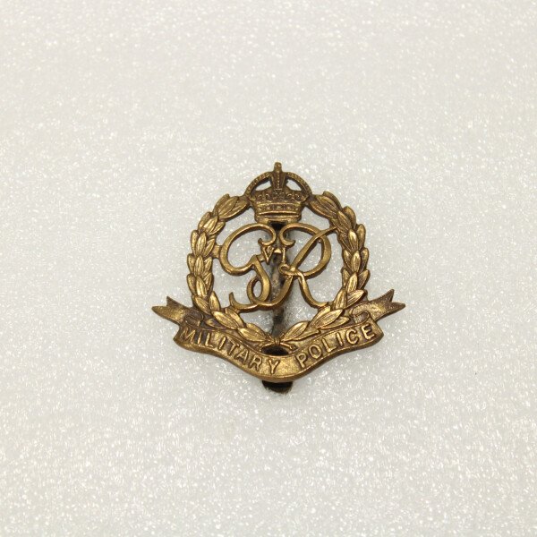 Cap badge CMP