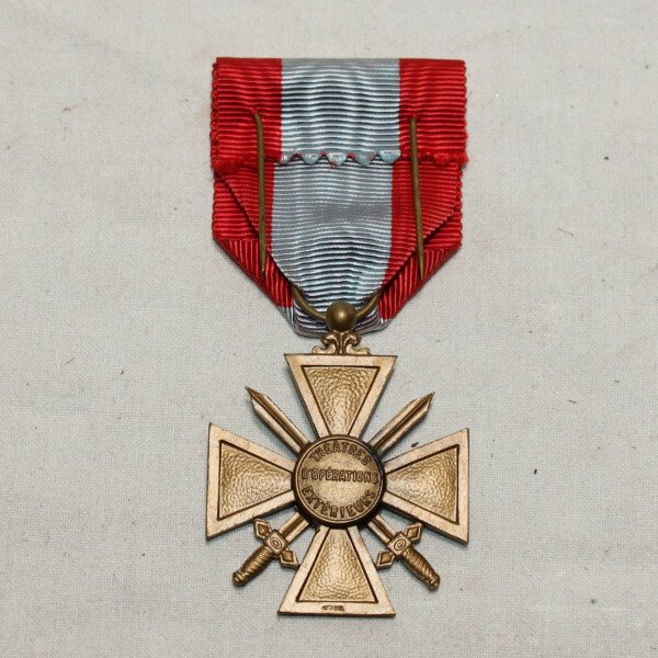 Croix de guerre TOE