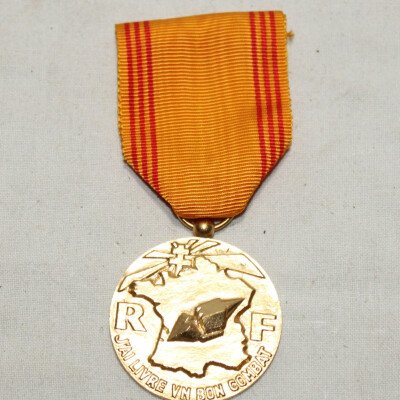 Médaille réfractaire