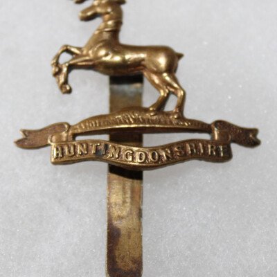 Cap badge Huntingdonshire